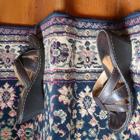 Born Toe Post Brown Leather Wedge Sandals Size 7/38 - Picture 5 of 12